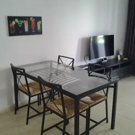 Paraiso Royal Dany & Pina Apartment *